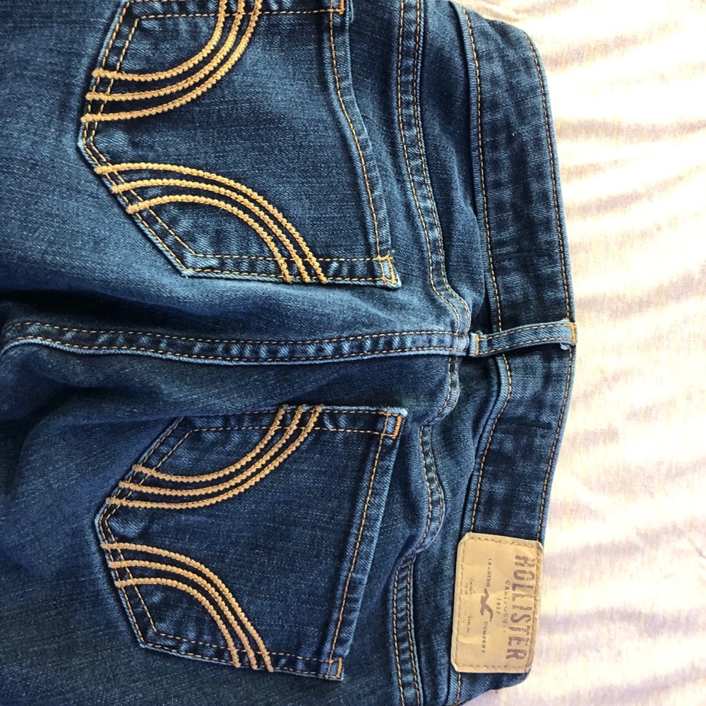 Jeans - Picture 2 of 3